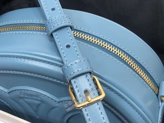 Celine專櫃2022新款經典凱旋門Logo大月餅包斜挎女包 賽琳OVAL CUIR TRIOMPHE大光滑牛皮革橢圓形手袋 sldj2259